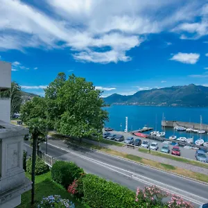 Residenza Oleandro View Center - Happy Apartment